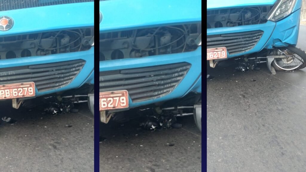 Motociclista fica em estado grave e quase cai debaixo de ônibus após se envolver em acidente no município de Vitória