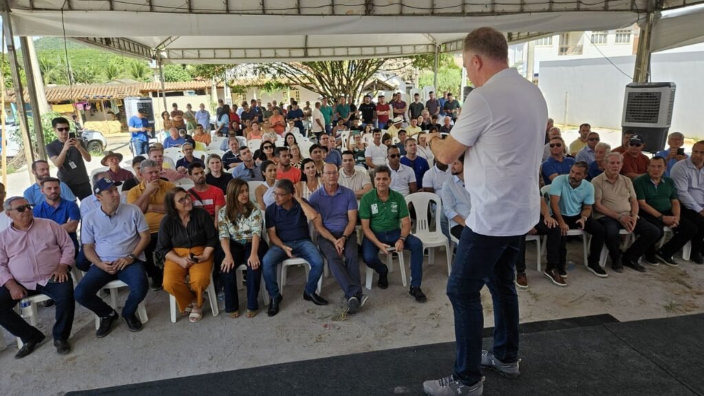 Governo do Estado inaugura revitalização de rodovia rural em Rio Bananal