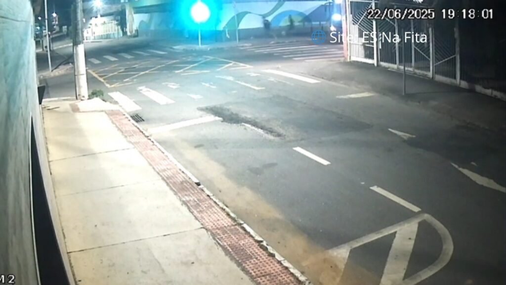 Mecânico é esfaqueado a caminho do trabalho após assalto a ônibus na Serra