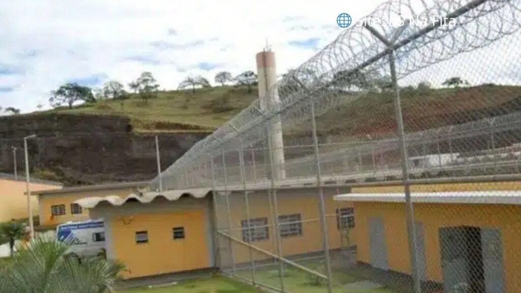Duas visitantes são flagradas com drogas e fumo em penitenciária