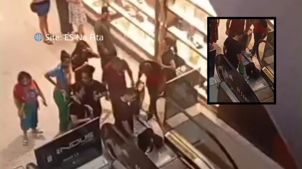 Jovem fica ferido ao prender pé em escada rolante de shopping em Cariacica