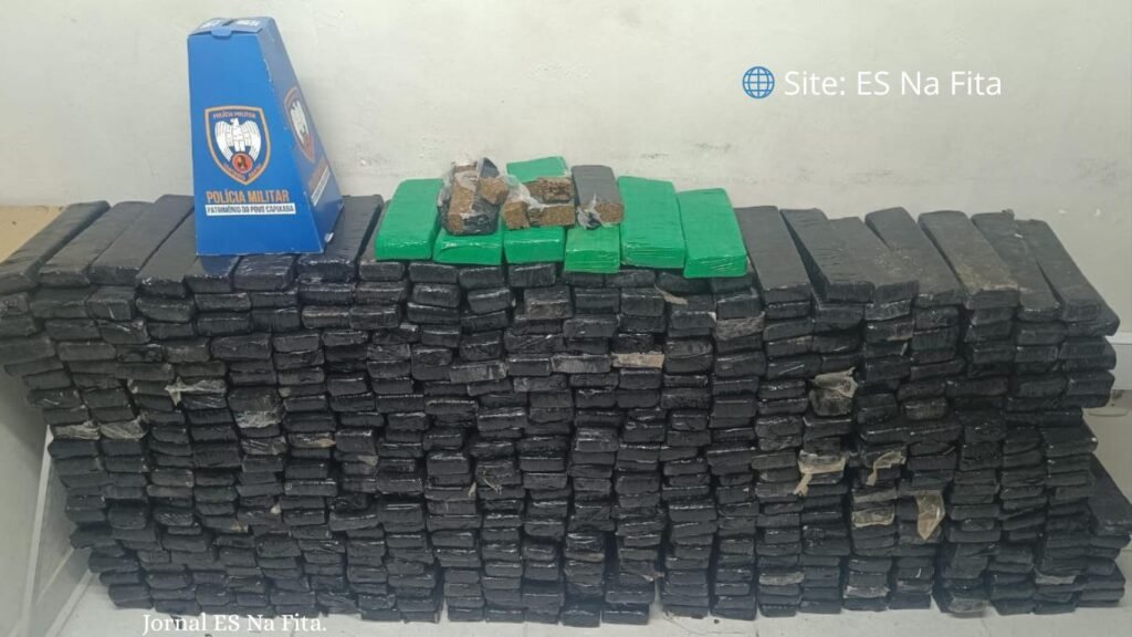 Polícia Militar apreende 400kg de maconha em Vitória