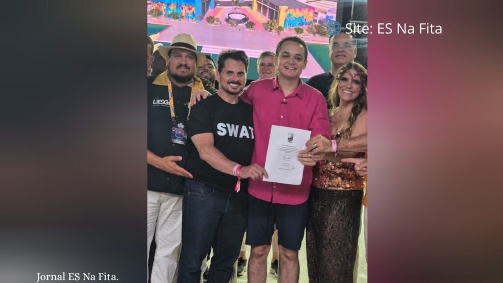 Pazolini confirma recursos da Cidade do Samba em anúncio ao lado de Marcos do Val