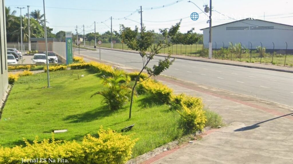 Jovem é morto após ataque a tiros em frente a distribuidora de bebidas em Vila Velha