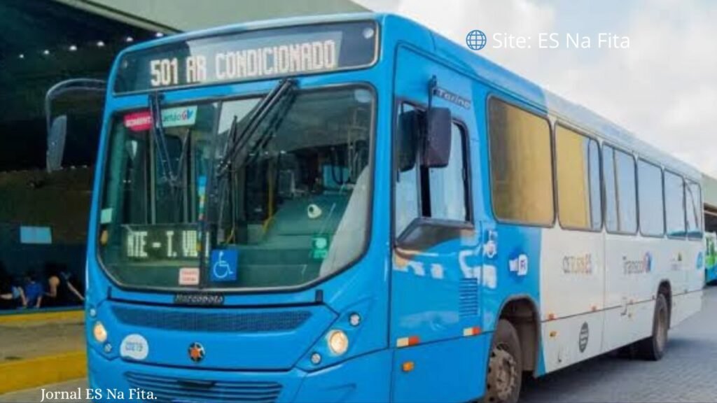 Jovem tem nariz quebrado após sofrer agressões dentro de ônibus em Vila Velha Jovem é agredido e tem nariz quebrado dentro de ônibus em Vila Velha