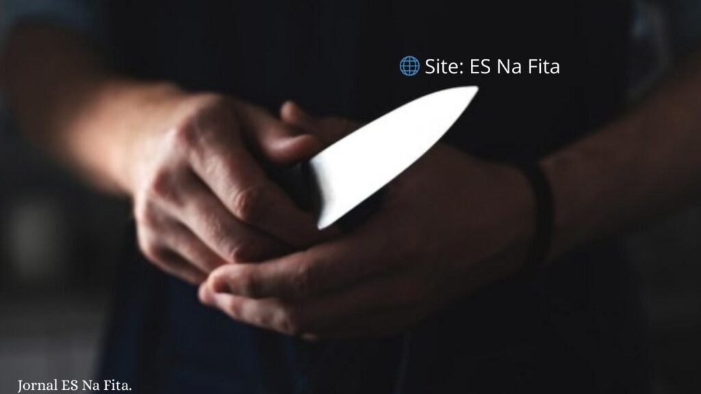 Mulher é esfaqueada por homem durante discussão em Piúma.