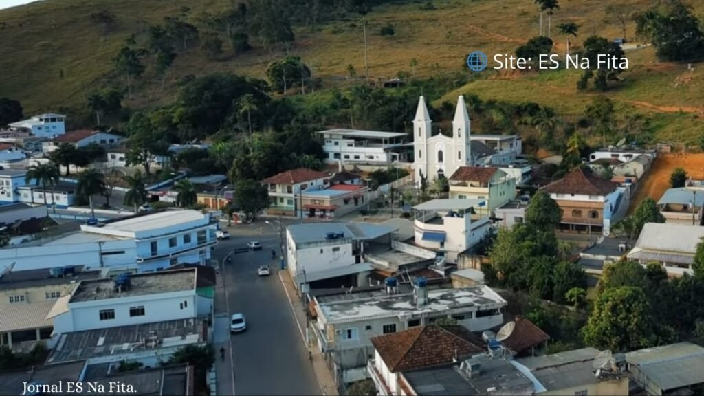 Homem fica gravemente ferido após ser esfaqueado em praça de Apiacá.