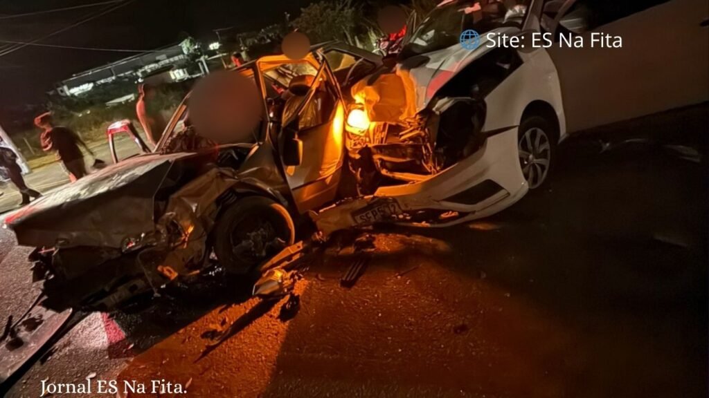 Acidente entre dois veículos deixa seis pessoas feridas em Vargem Alta.