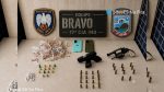 Dupla é presa com drogas a armas durante operação após tiroteio em Vila Velha.
