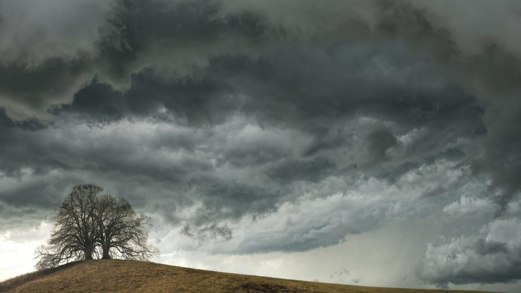 ES recebe alerta de tempestades com granizo e ventos de até 100 km/h.