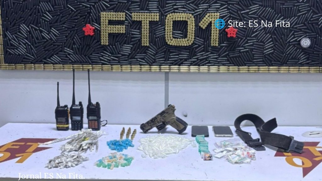 Adolescente é baleado durante confronto entre policiais e suspeitos em Vitória.