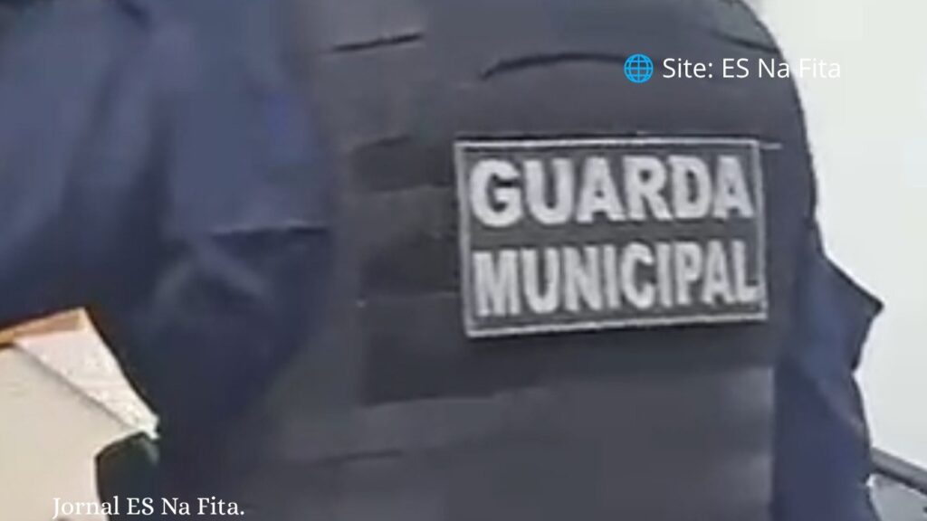 Homem é preso suspeito de importunar mulheres em posto de saúde em Vitória.