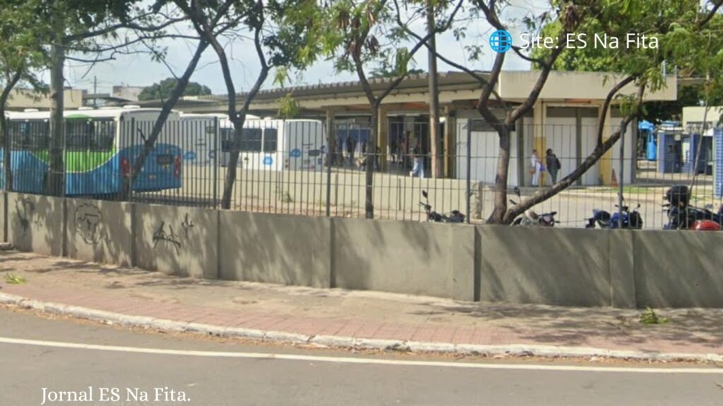 Mulher é esfaqueada após ex-cunhado culpá-la por fim de relacionamento na Serra.