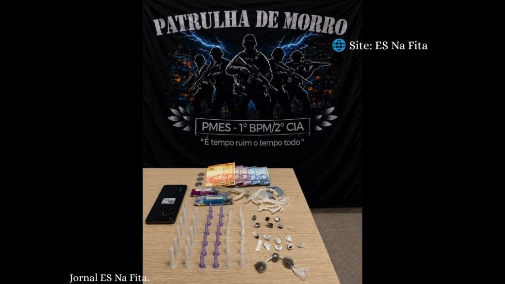 Polícia Militar prende homem com drogas durante patrulhamento no bairro Grande Vitória, em Vitória PM prende drogas com suspeito em Vitória.
