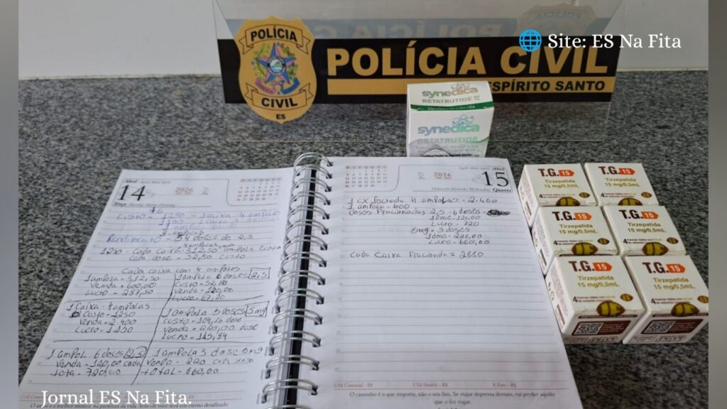 Mulher é detida em flagrante pela Polícia Civil por comercialização de produtos emagrecedores irregular no ES Mulher é presa por comércio irregular de produtos emagrecedores no ES.