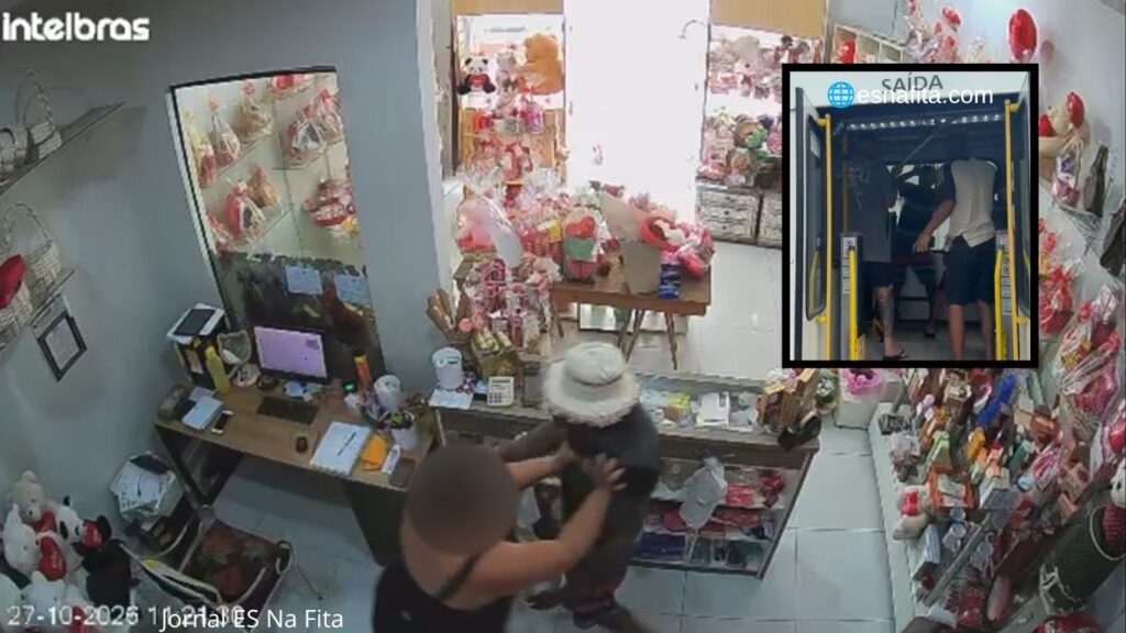 Homem abaixa short na frente de vendedora em loja e leva surra dentro de Transcol.